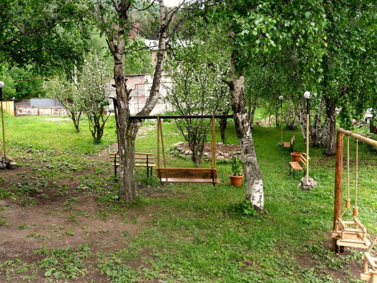 Kazbegi Cottages Qabarjina Esterno foto